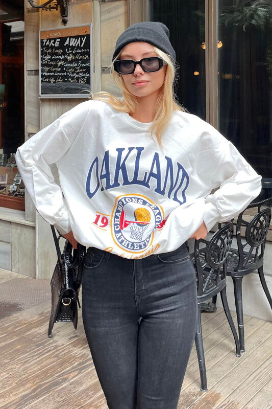 Beyaz Basket Baskılı Oversize Kadın Sweatshirt - SWİST