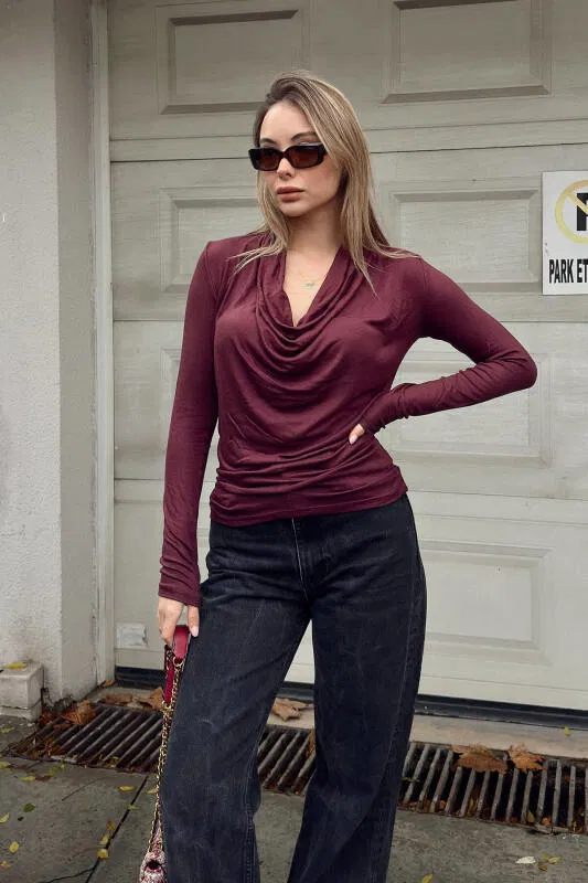 Bordo Dökümlü Degaje Yaka Uzun Kol Kadın Bluz - SWİST (2)