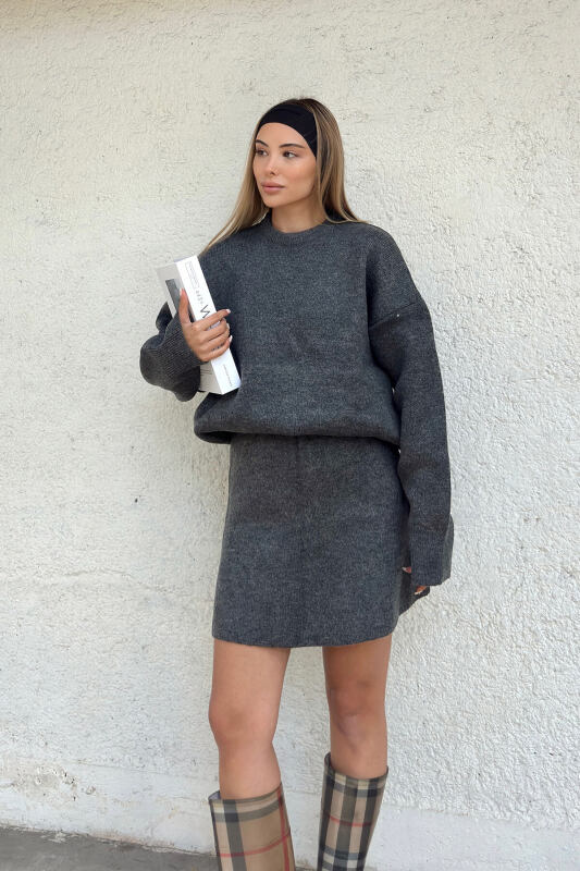 Füme Bisiklet Yaka Oversize Kazak-Mini Etek Kadın Triko Alt Üst Takım - SWİST (2)