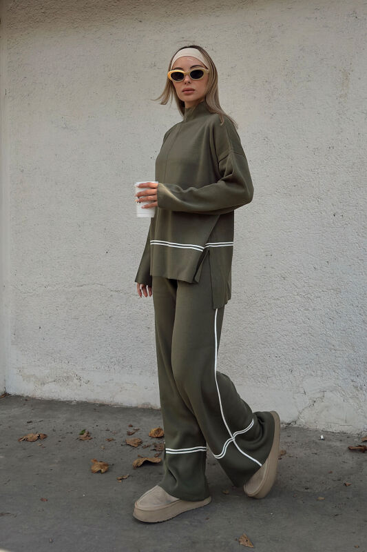 Haki Step Şerit Detaylı Dik Yaka Arkası Uzun Kazak-Pantolon Kadın Triko Alt Üst Takım - SWİST (2)