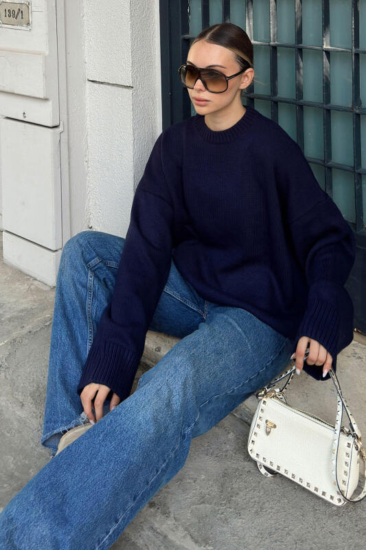 Lacivert Biscuit Bisiklet Yaka Oversize Kadın Triko Kazak - SWİST