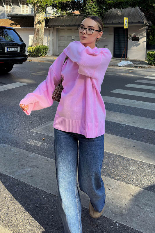 Pembe Biscuit Bisiklet Yaka Oversize Kadın Triko Kazak - SWİST (2)