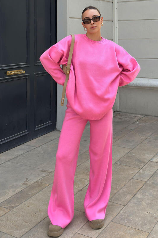Pembe Bisiklet Yaka Oversize Kazak-Pantolon Örgü Kadın Alt-Üst Takım - SWİST