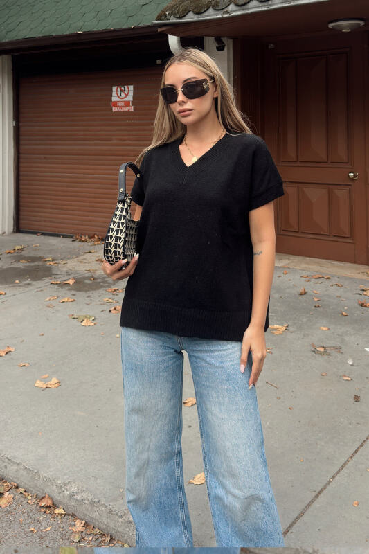 Siyah V Yaka Düşük Kol Kadın Triko Süveter - SWİST (2)