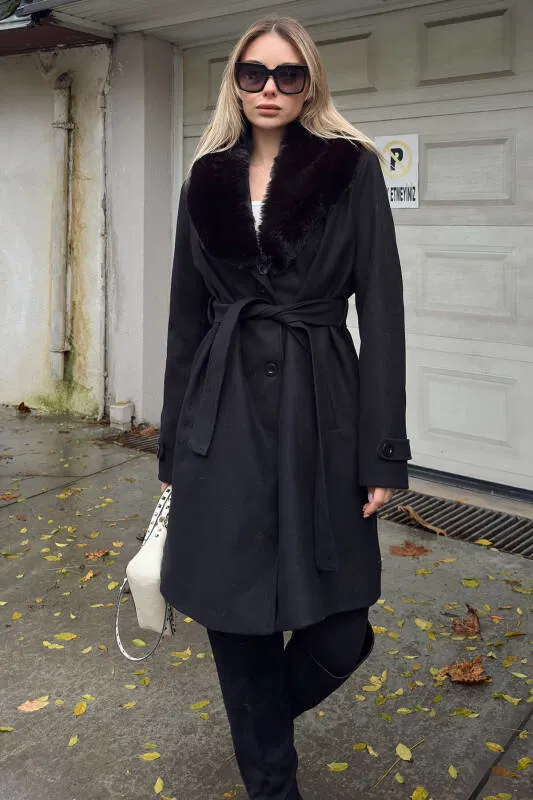 Siyah Yaka Kürklü Kol Manşet Detay Kuşaklı Kadın Kaşe Kaban - SWİST