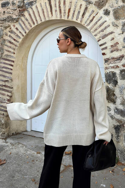 Bej Biscuit Bisiklet Yaka Oversize Kadın Triko Kazak - 5