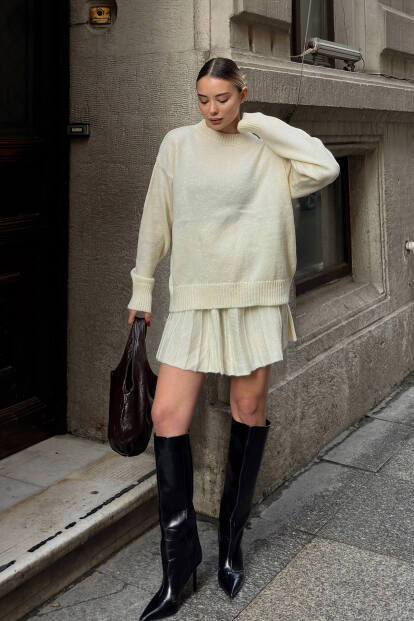 Bej Paloma Piliseli Etek-Bisiklet Yaka Kazak Kadın Triko Alt Üst Takım - 3