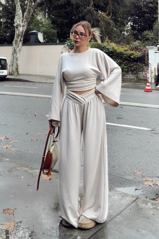 Bej Yarasa Kol Crop Bel Detay Bol Paça Pantolon Kadın Alt Üst Takım - SWİST (1)