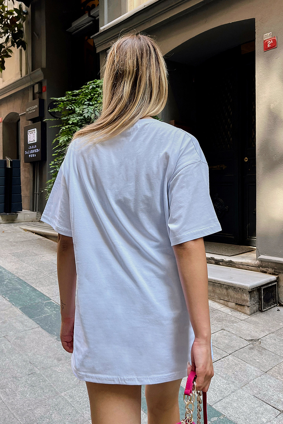 Beyaz Yeni Nirvana Baskılı Oversize Kadın Tshirt - 3