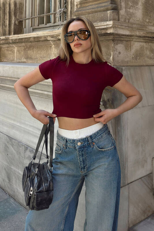 Bordo Ulya Bisiklet Yaka Kısa Kol Kadın Crop T-shirt - SWİST (1)