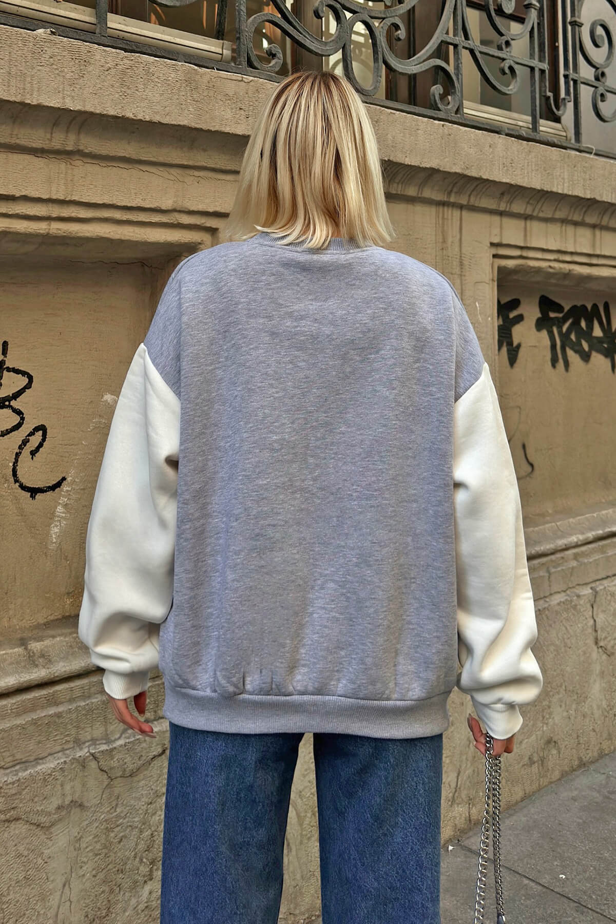 Beyaz Gri D Nakışlı Garnili İçi Pamuklu Kadın Sweatshirt - 5