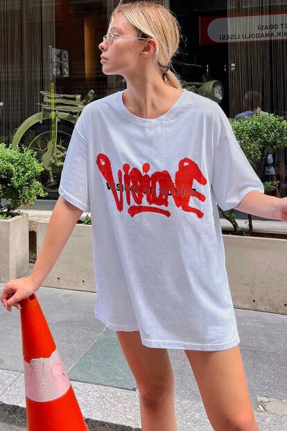 Beyaz Visione Baskılı Oversize Kadın Tshirt 