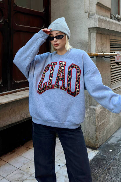 Gri Ciao Nakışlı Bisiklet Yaka İçi Pamuklu Oversize Kadın Sweatshirt - 3