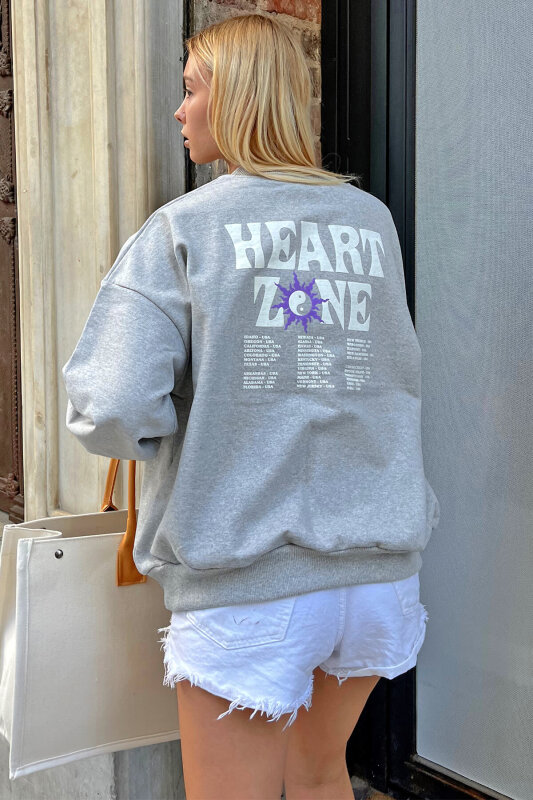 Gri Heart Zone Ön ve Arka Baskılı Kadın Sweatshirt - SWİST