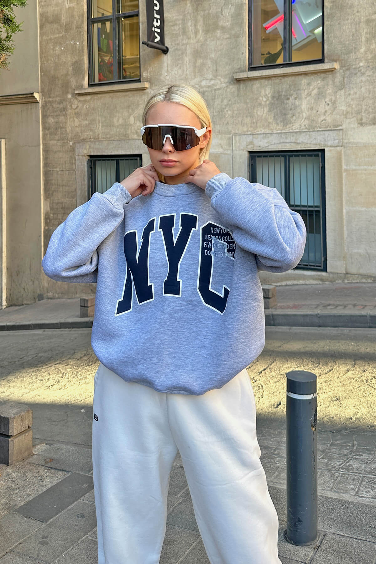 Gri Season Nyc Baskılı İçi Pamuklu Kadın Sweatshirt - 3