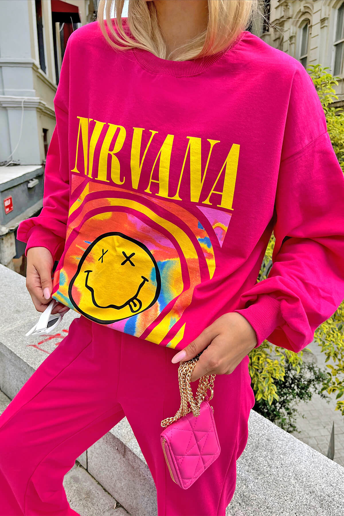 Pembe Nirvana Baskılı Bisiklet Yaka Kadın Sweatshirt - 3