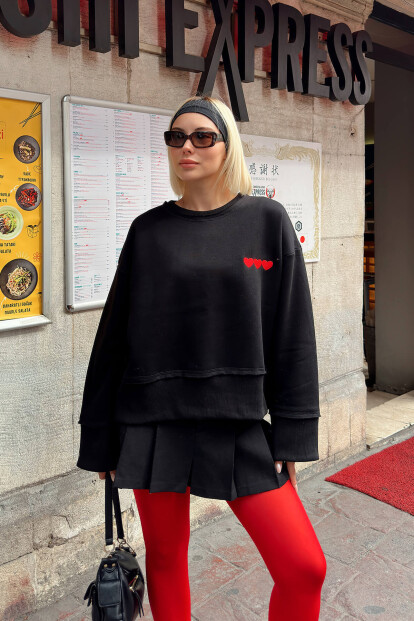 Siyah 3 Kalp Baskılı Piş Dikiş Kadın Crop Sweatshirt - 3