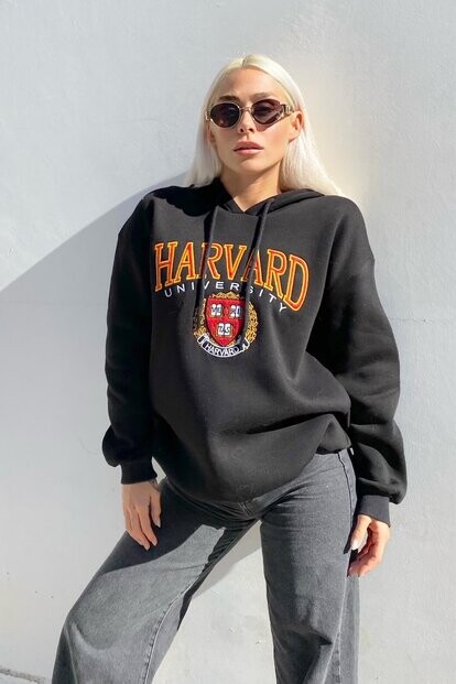 Siyah Hrvrd Nakışlı Bisiklet Yaka İçi Pamuklu Kadın Sweatshirt - 1