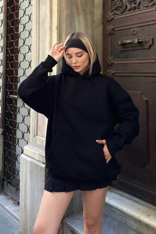 Siyah Stay Kapüşonlu Kanguru Cepli İçi Polarlı Oversize Kadın Sweatshirt - SWİST (2)