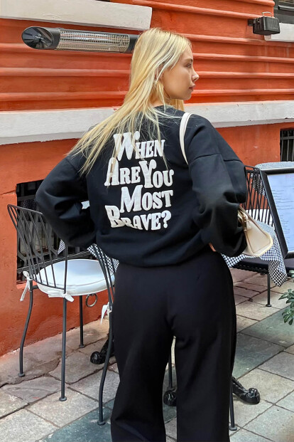 Siyah When Are You Ön Arka Baskılı İçi Pamuklu Kadın Sweatshirt - 3