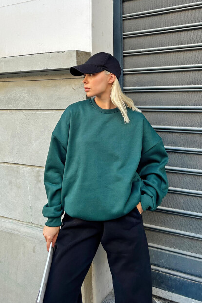 Yeşil Oversize Basic Bisiklet Yaka İçi Polarlı Kadın Sweatshirt - 3