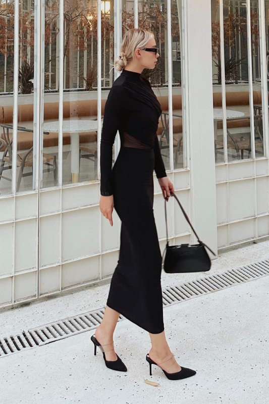 Siyah Bel Tül Dekolteli Yarım Balıkçı Drapeli Kadın Midi Elbise