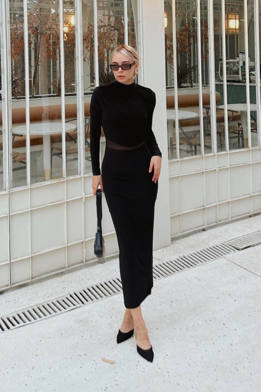 Siyah Bel Tül Dekolteli Yarım Balıkçı Drapeli Kadın Midi Elbise