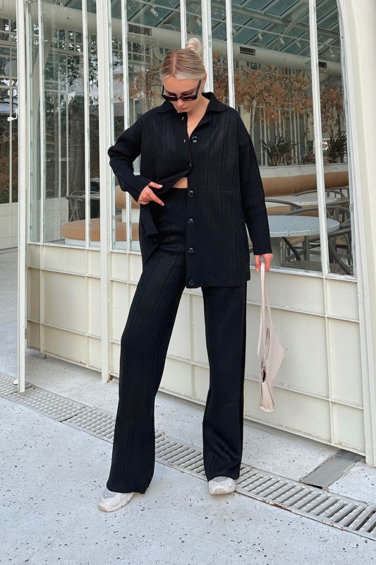 Siyah Düğmeli Polo Yaka Örgü Hırka-Pantolon Kadın Triko Alt-Üst Takım