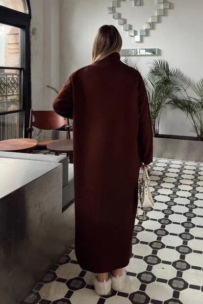 Kahverengi Balıkçı Yaka Sıfır Kol Midi Elbise-Hırka Kadın Triko Takım - 5