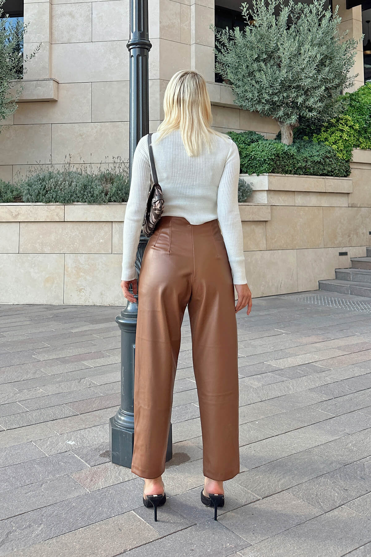 Kahverengi Bel Pensli Yüksek Bel Kadın Suni Deri Pantolon - 5