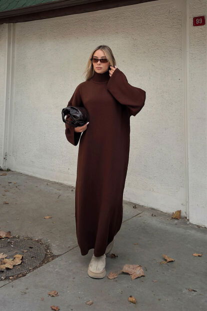 Kahverengi Daly Yarım Balıkçı Oversize Kadın Triko Midi Elbise - 3