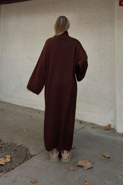 Kahverengi Daly Yarım Balıkçı Oversize Kadın Triko Midi Elbise - 5