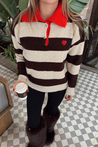 Kahverengi Polo Yaka Garnili Kalın Çizgili Kalp Nakışlı Kadın Triko Kazak - 4