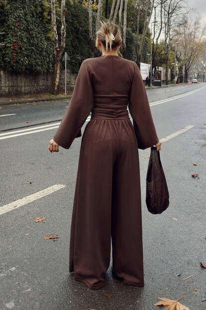 Kahverengi Yarasa Kol Crop Bel Detay Bol Paça Pantolon Kadın Alt Üst Takım - 5