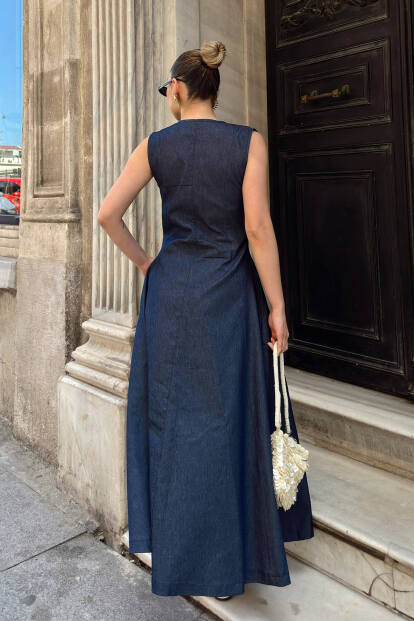 Lacivert Tam Fermuarlı Sıfır Kol Kadın Denim Midi Elbise - 5