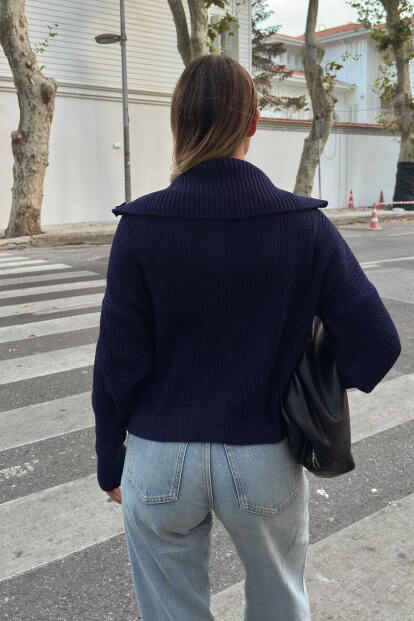 Lacivert Yulia Fermuarlı Yaka Kadın Triko Crop Hırka - 5