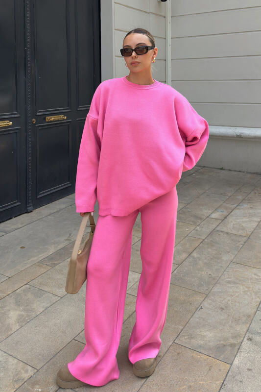 Pembe Bisiklet Yaka Oversize Kazak-Pantolon Örgü Kadın Alt-Üst Takım - SWİST (1)