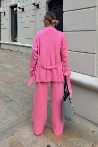 Pembe Kuşaklı Hırka-Askılı Crop-Pantolon 3'lü Kadın Triko Takım - 5