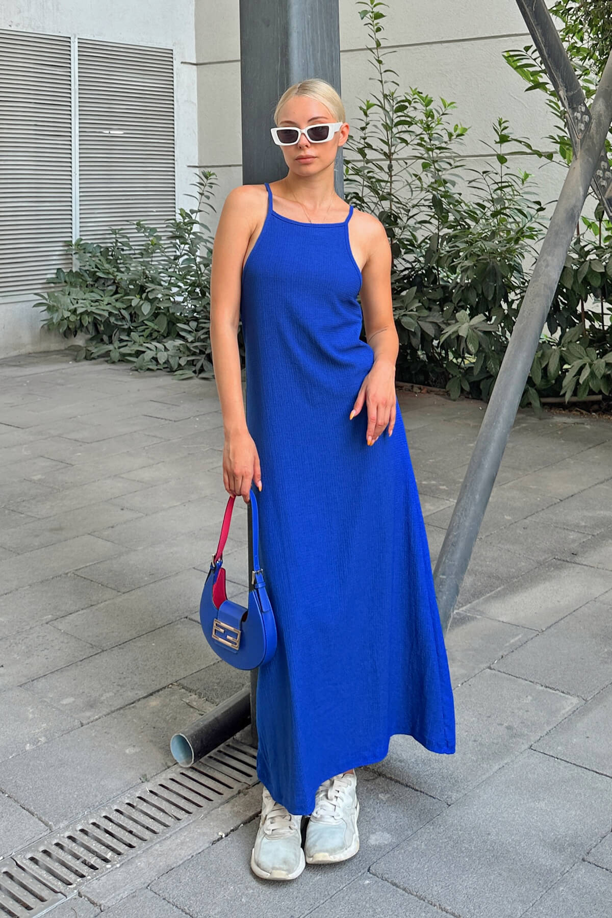 Saks Mavisi Elie Halter Yaka Bürümcük Kadın Midi Elbise - 2