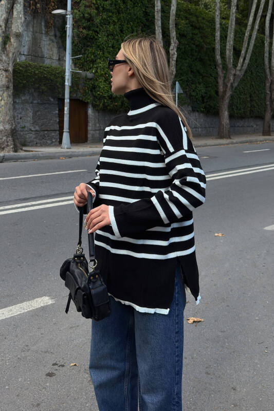 Siyah Balıkçı Yaka Çizgili Yırtmaçlı Kadın Triko Kazak - SWİST (1)