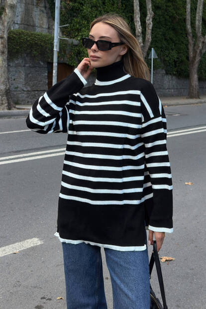 Siyah Balıkçı Yaka Çizgili Yırtmaçlı Kadın Triko Kazak - 3