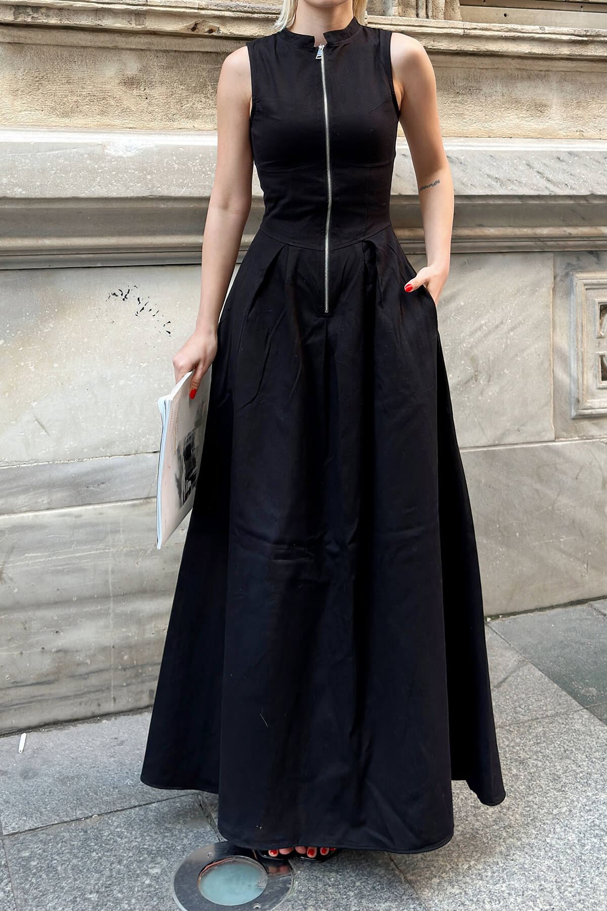 Siyah Cris Fermuarlı Çift Cep Pileli Kadın Midi Elbise - 4