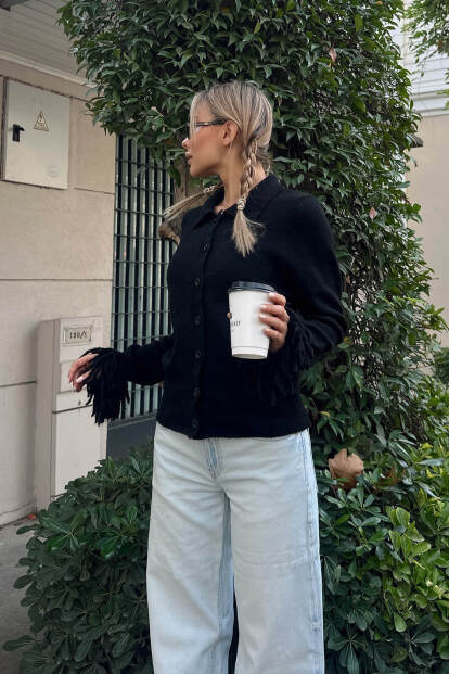 Siyah Kol Ucu Püskül Detay Polo Yaka Kadın Triko Hırka - 3