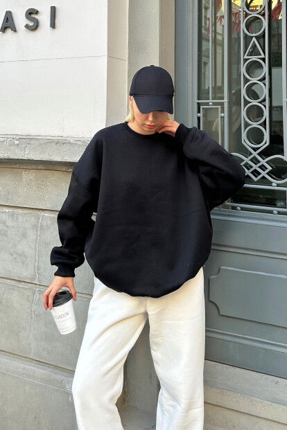 Siyah Oversize Basic Bisiklet Yaka İçi Polarlı Kadın Sweatshirt - 2