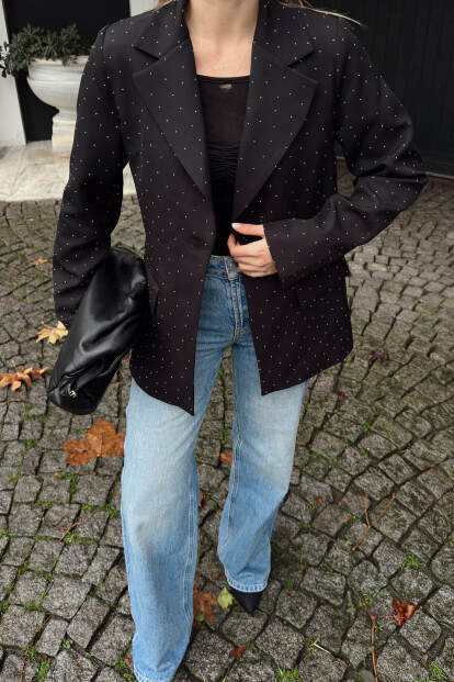 Siyah Taş Detaylı Kruvaze Yaka Tek Düğmeli Kadın Blazer Ceket - 4