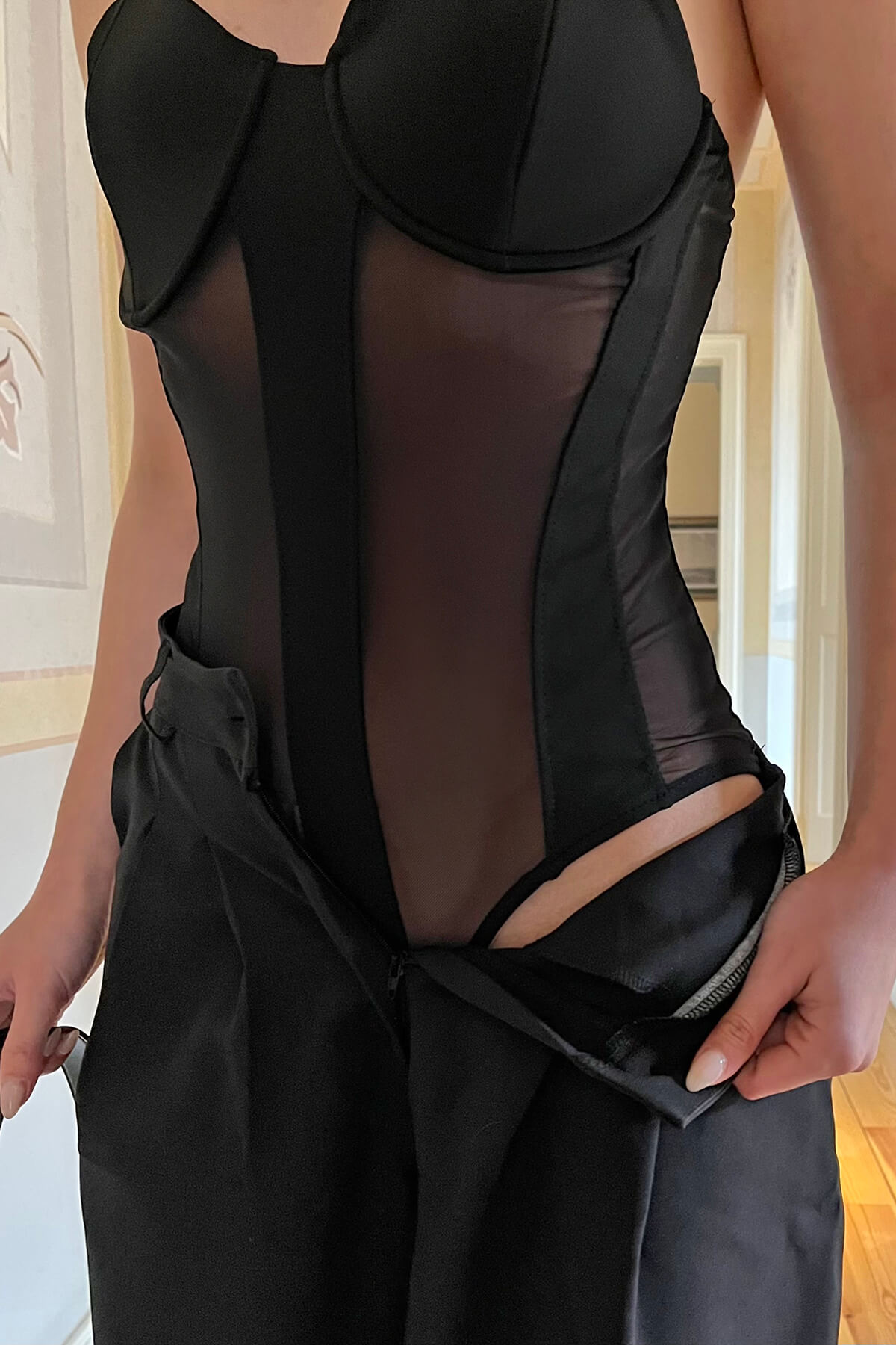 Siyah Transparan Askılı Tül Detay Kadın Body Suit - 4