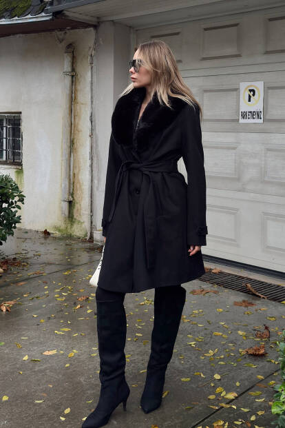 Siyah Yaka Kürklü Kol Manşet Detay Kuşaklı Kadın Kaşe Kaban - 3