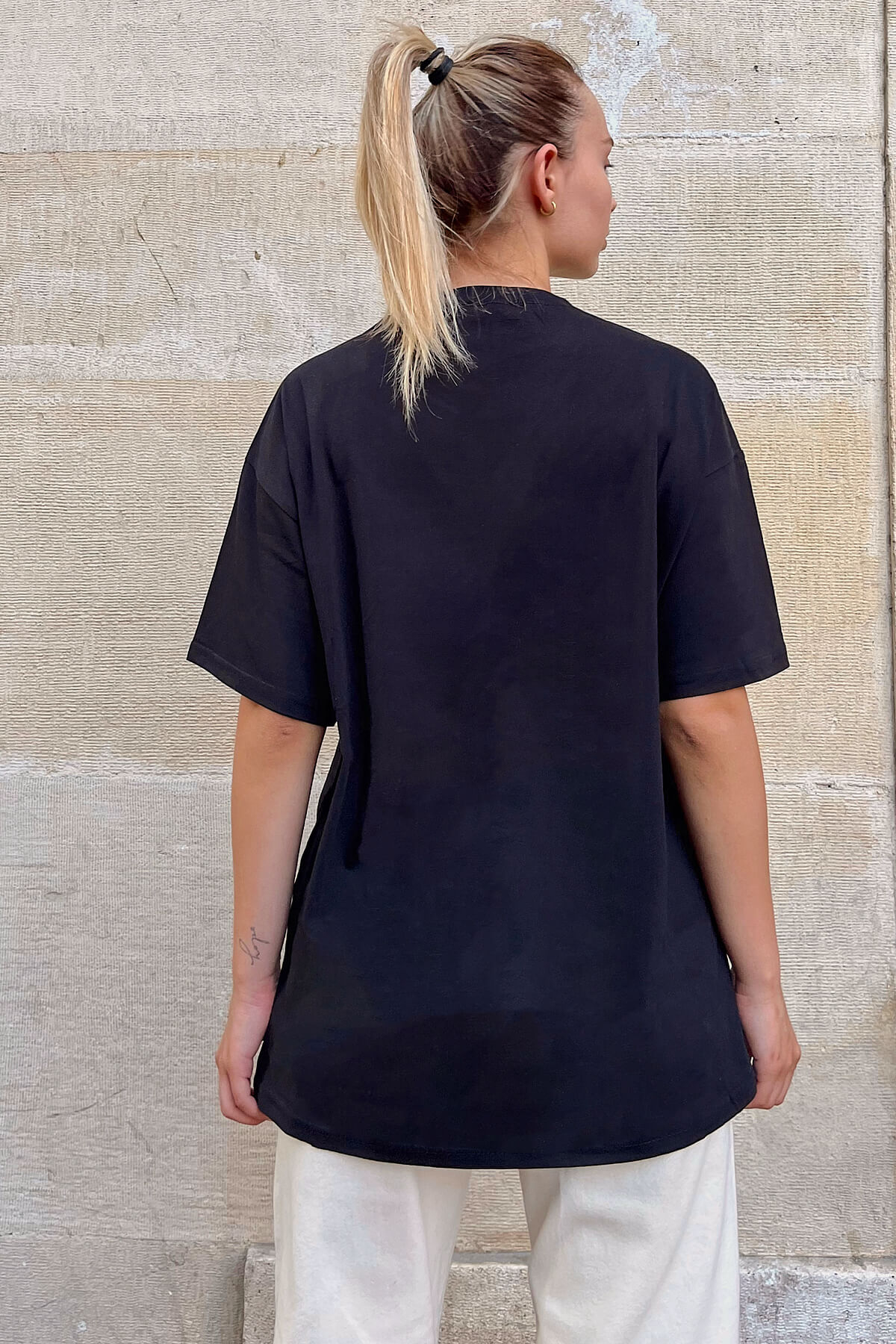 Siyah Yeni Nirvana Baskılı Oversize Kadın Tshirt - 4