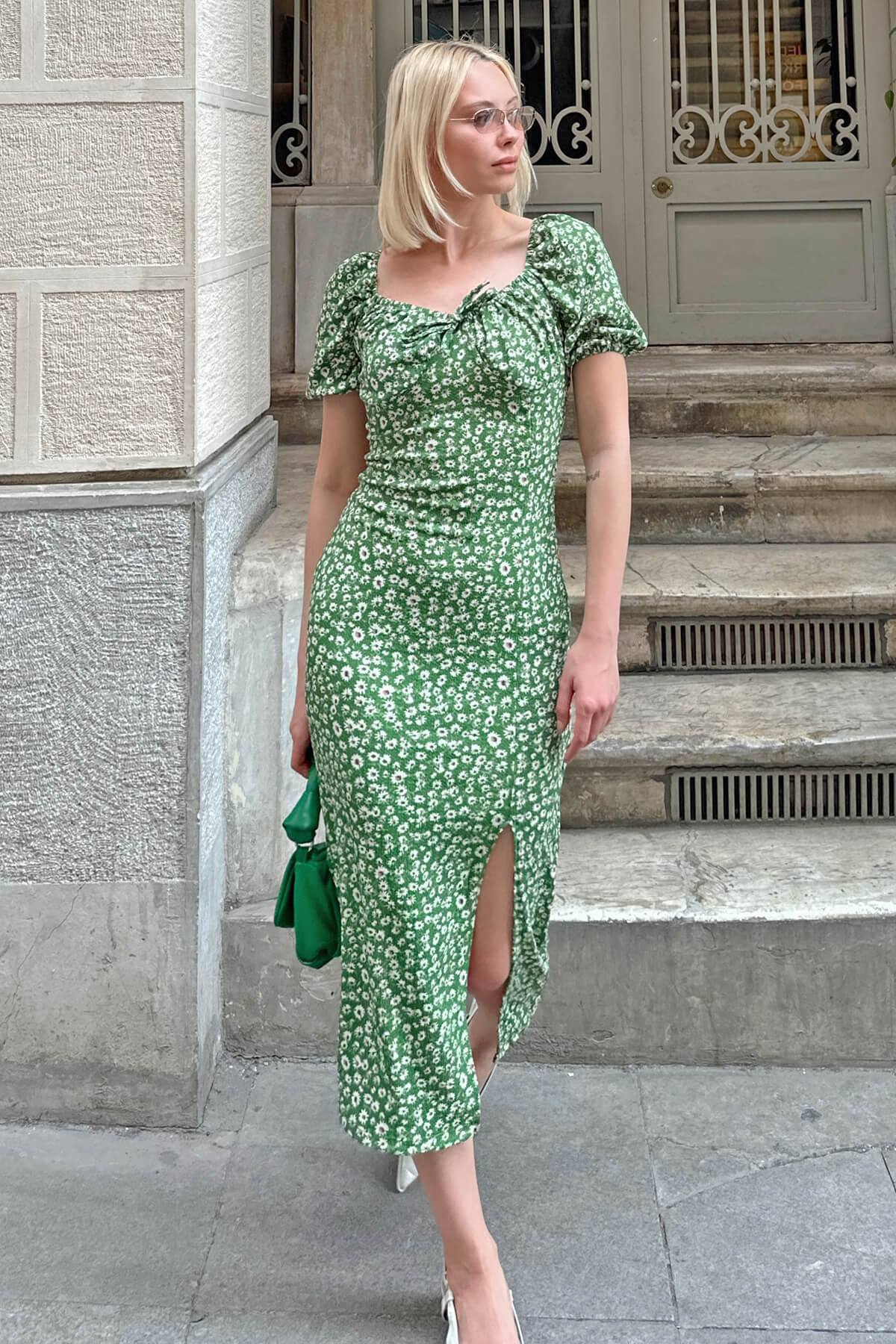 Yeşil Karpuz Kol Çıtır Çiçek Desenli Yırtmaçlı Kadın Midi Elbise - 1